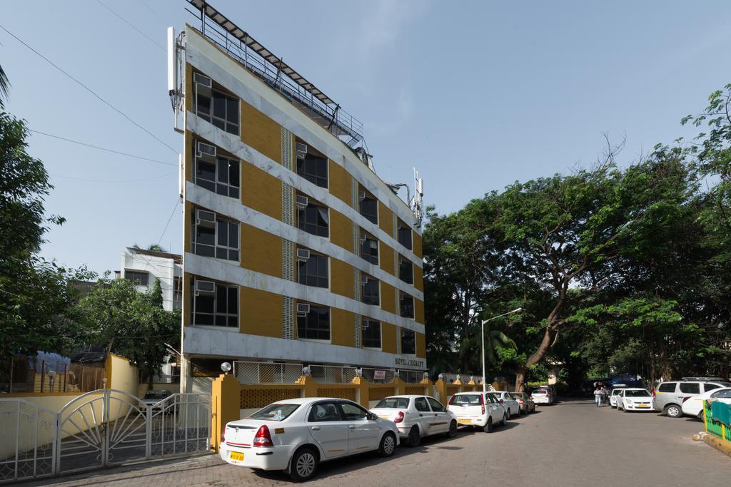 Hotel Aircraft International Mumbai Exterior photo